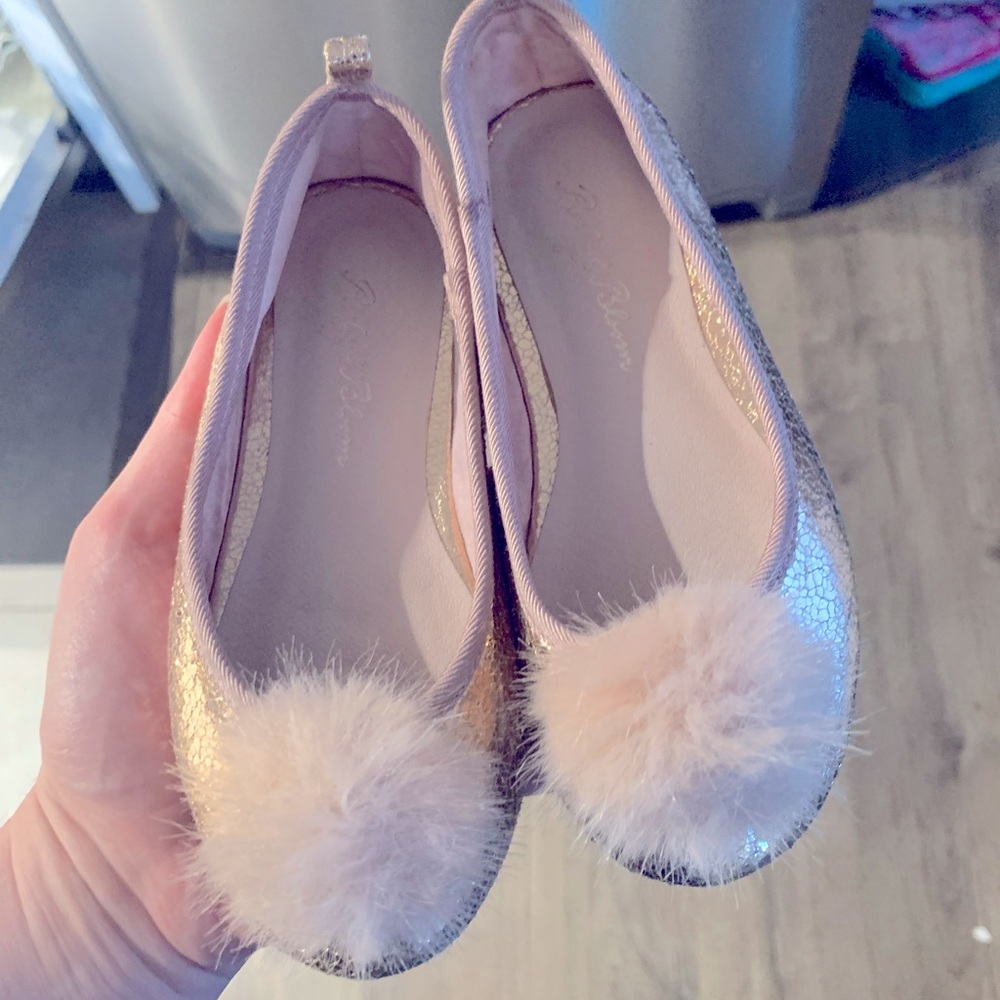 Glimmer pink slip ins with pink Pom Pom!